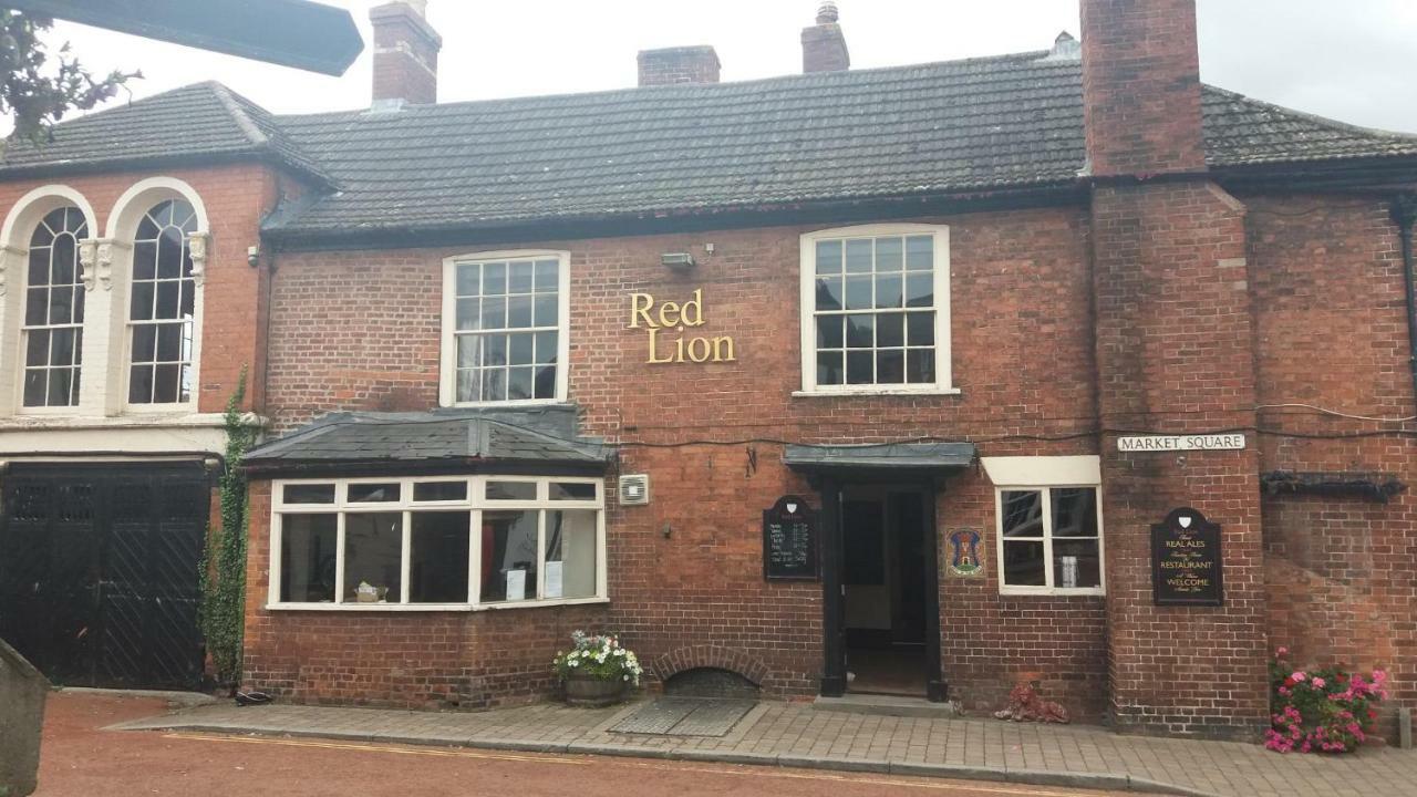 The Red Lion Apartment Newent Екстериор снимка